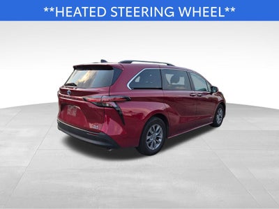2021 Toyota Sienna XLE 7 Passenger