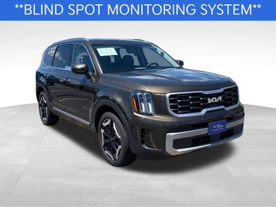 2023 Kia Telluride S Blue Certified AWD Near Milwaukee WI