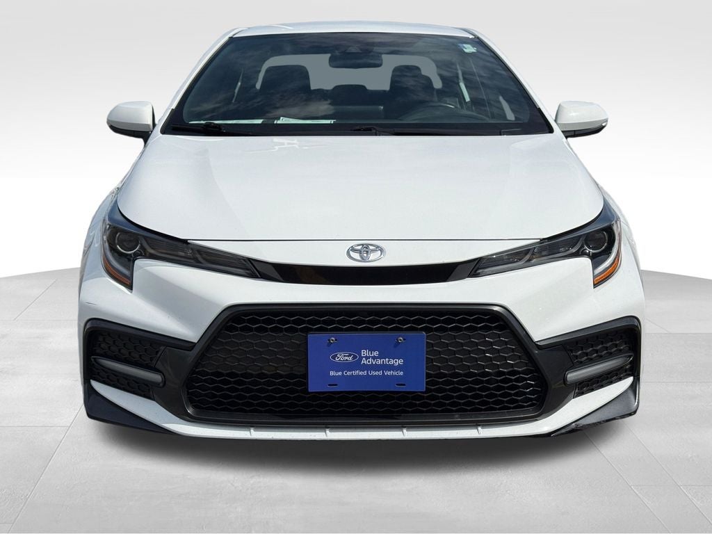 2022 Toyota Corolla SE Blue Certified Near Milwaukee WI