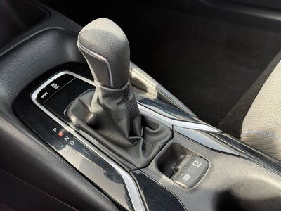 2022 Toyota Corolla SE Blue Certified Near Milwaukee WI