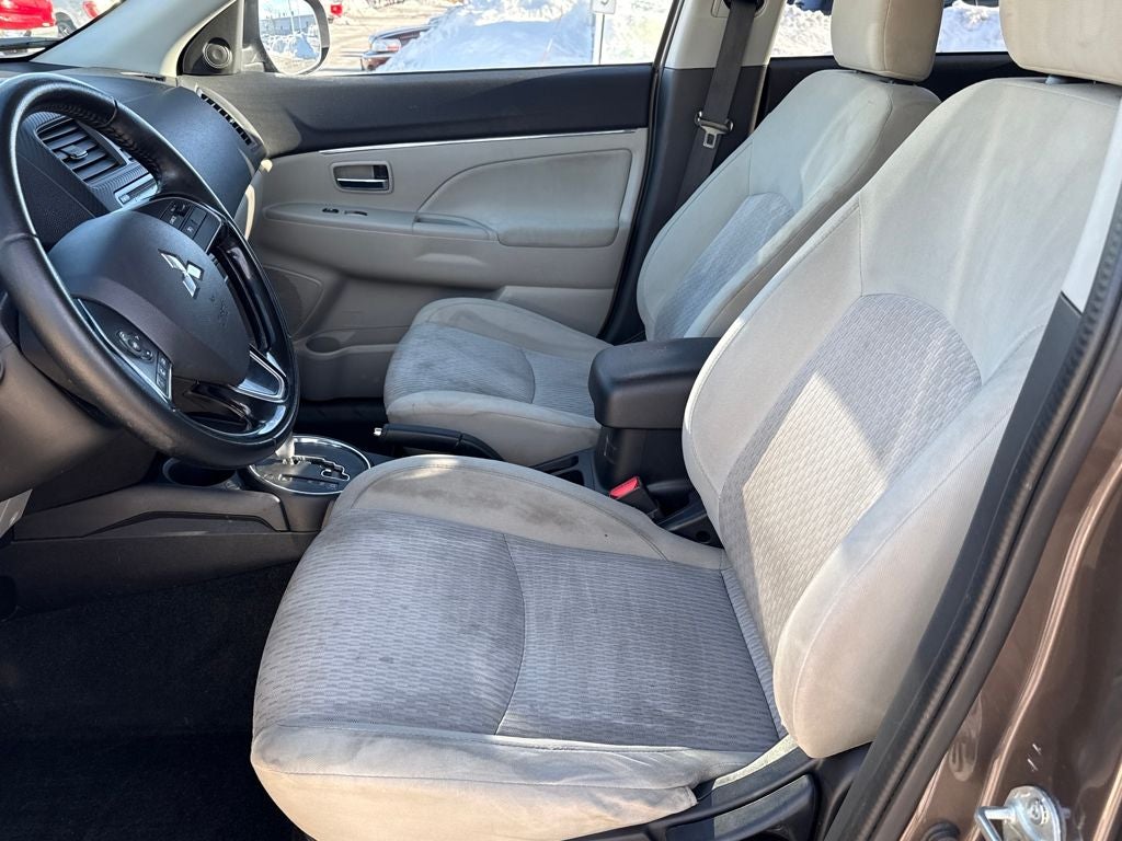 2017 Mitsubishi Outlander Sport 2.0 ES AWD Near Milwaukee WI