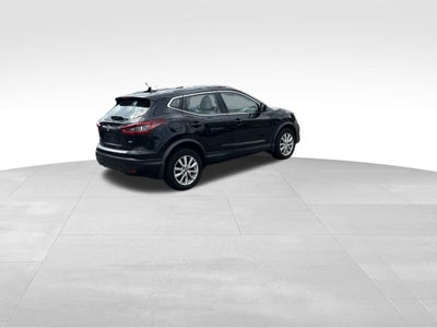 2020 Nissan Rogue Sport SV