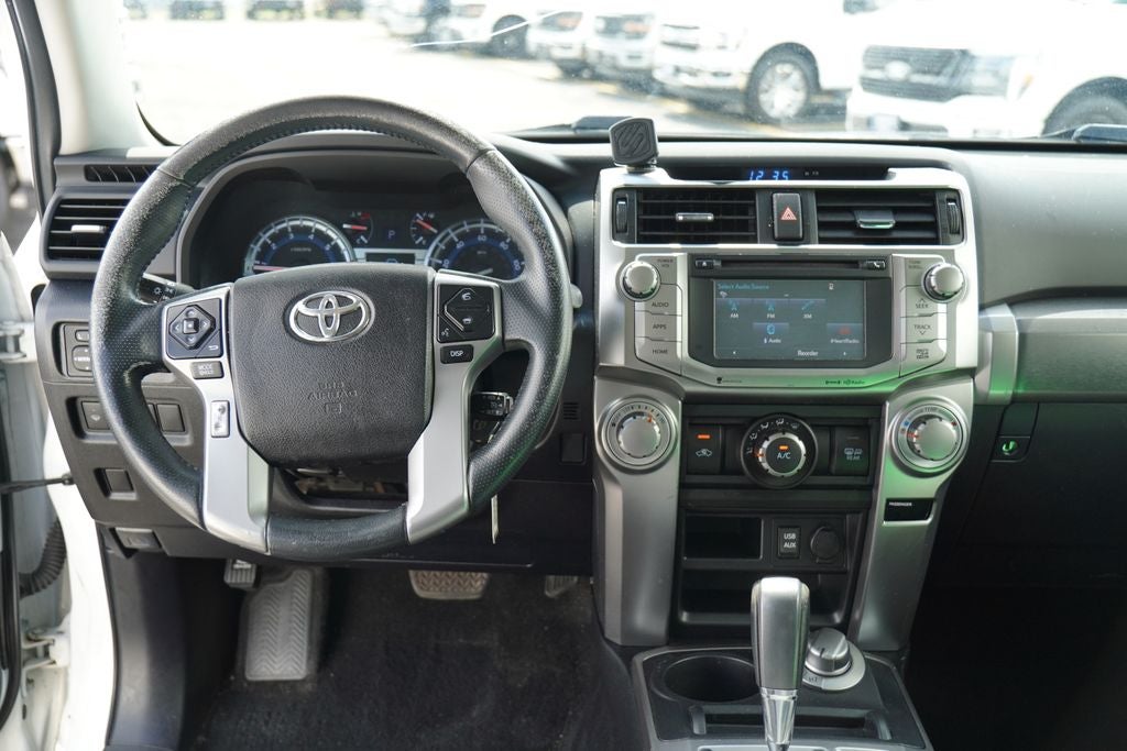 2016 Toyota 4Runner SR5 4WD Near Milwaukee WI