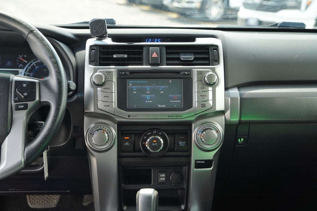 2016 Toyota 4Runner SR5 4WD Near Milwaukee WI