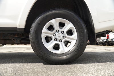 2016 Toyota 4Runner SR5 4WD Near Milwaukee WI