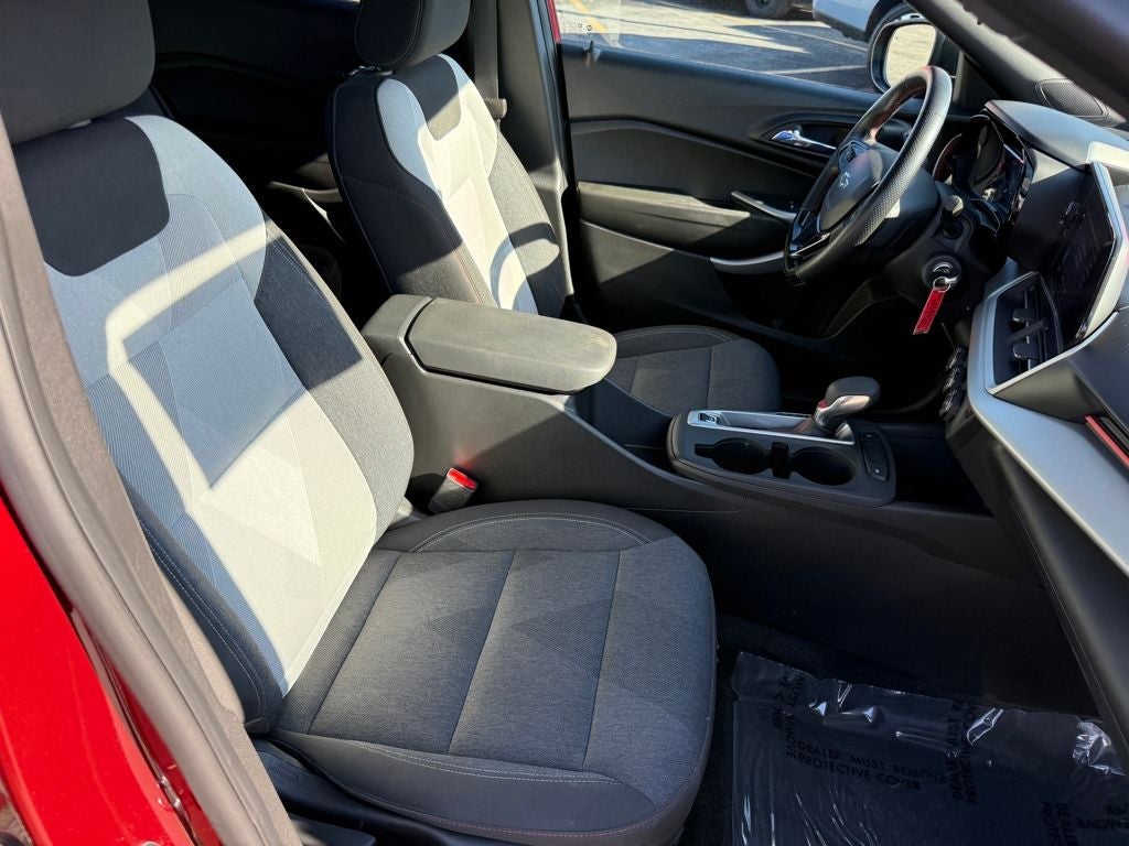 2024 Chevrolet Trax 1RS Near Milwaukee WI