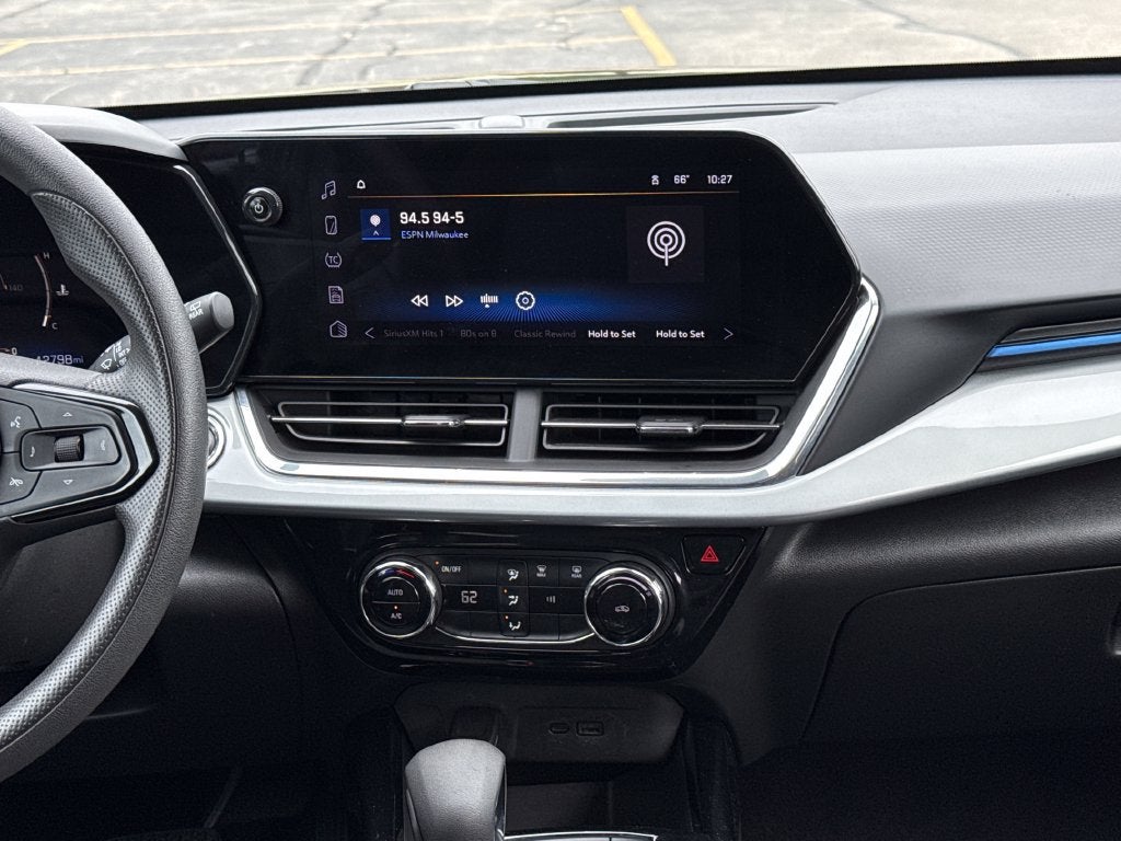 2025 Chevrolet Trax LT FORD BLUE CERTIFIED