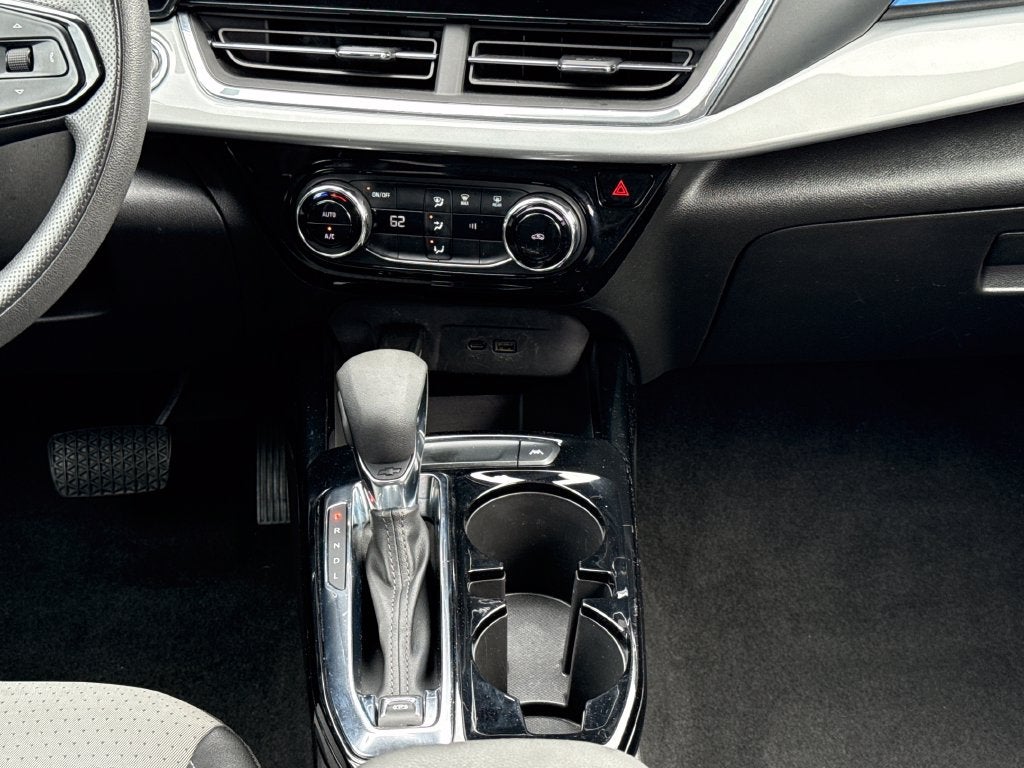 2025 Chevrolet Trax LT FORD BLUE CERTIFIED