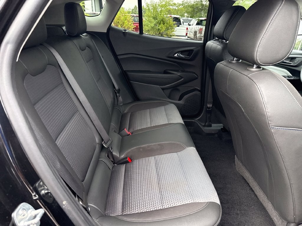 2025 Chevrolet Trax LT FORD BLUE CERTIFIED