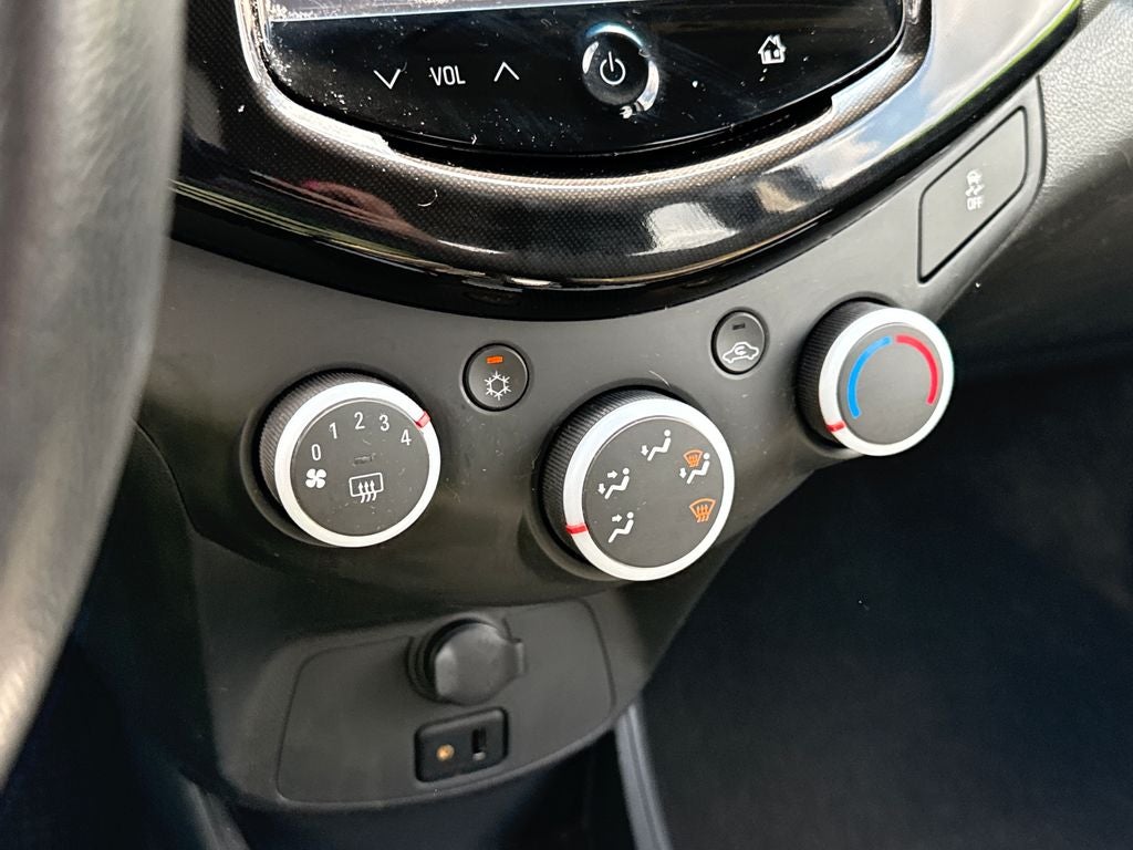 2015 Chevrolet Spark 1LT
