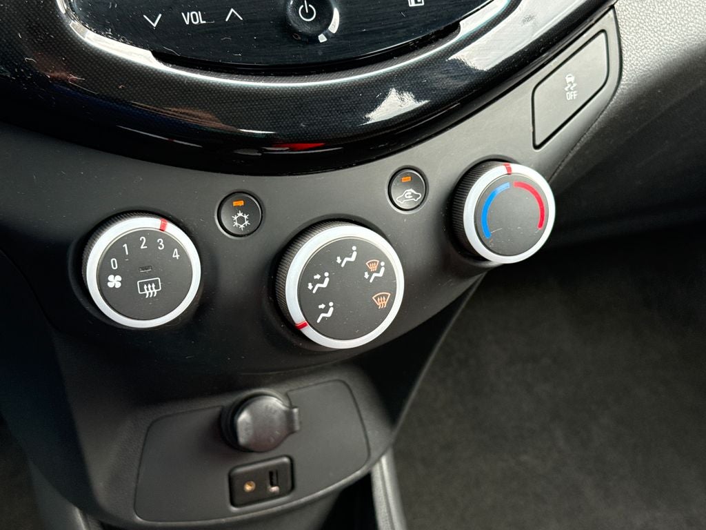 2014 Chevrolet Spark 1LT