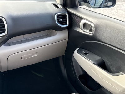 2020 Hyundai Venue SEL Blue Certified Near Milwaukee WI