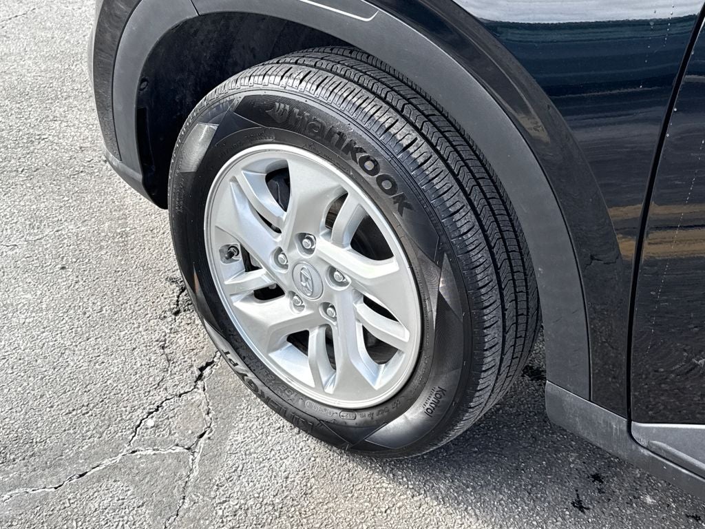 2020 Hyundai Venue SEL Blue Certified Near Milwaukee WI