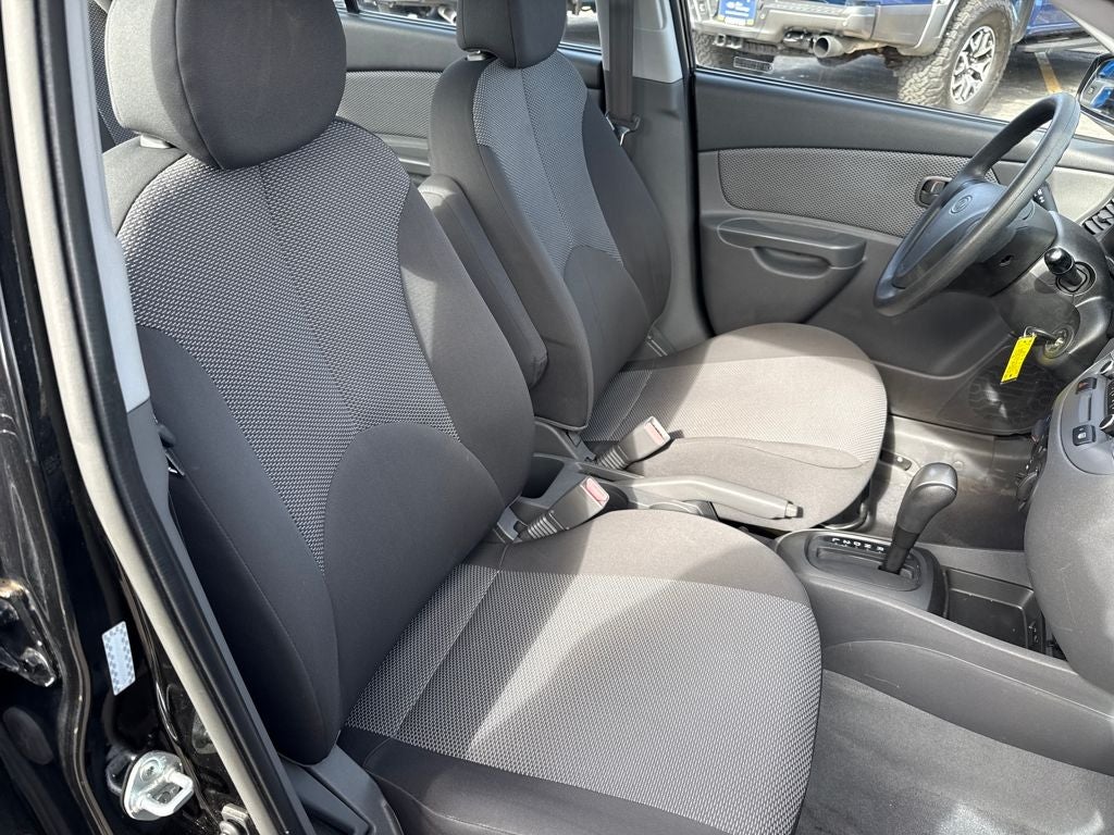 2009 Kia Rio LX Near Milwaukee WI