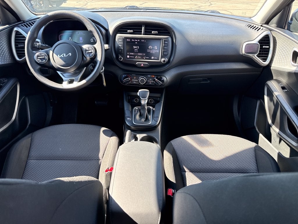 2024 Kia Soul LX
