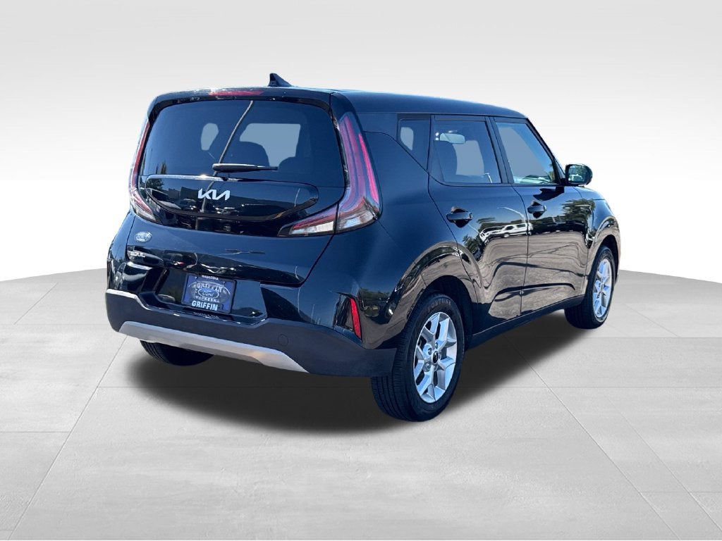2024 Kia Soul LX