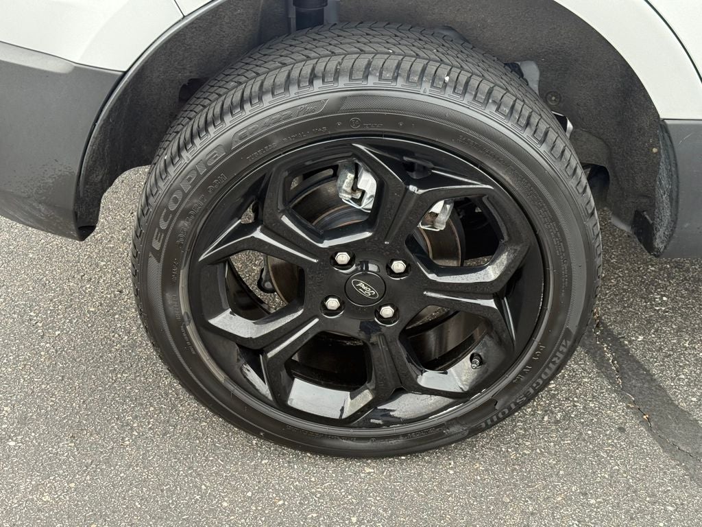 2021 Ford EcoSport SES Certified 4WD Near Milwaukee WI