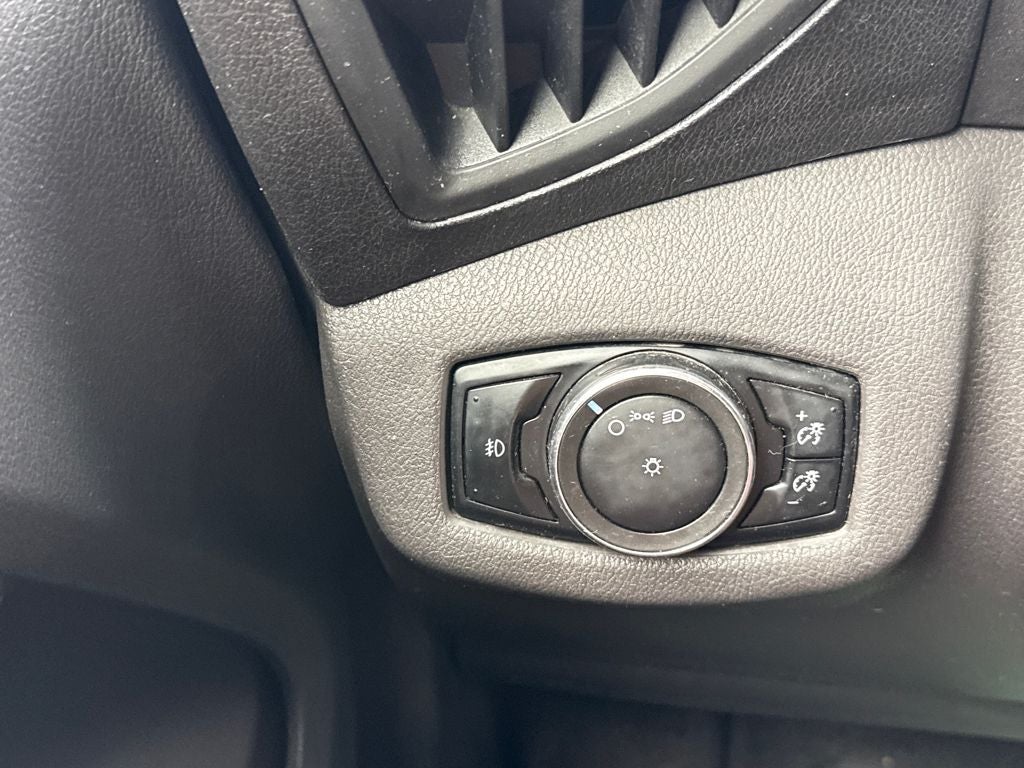 2016 Ford Transit Connect XLT Near Milwaukee WI