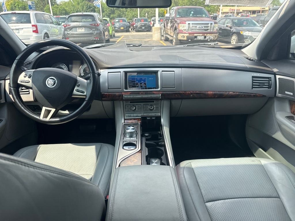 2010 Jaguar XF Premium