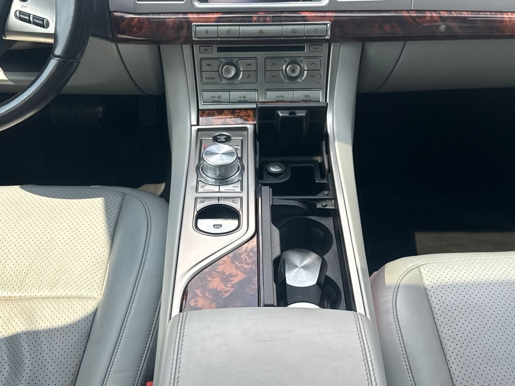 2010 Jaguar XF Premium