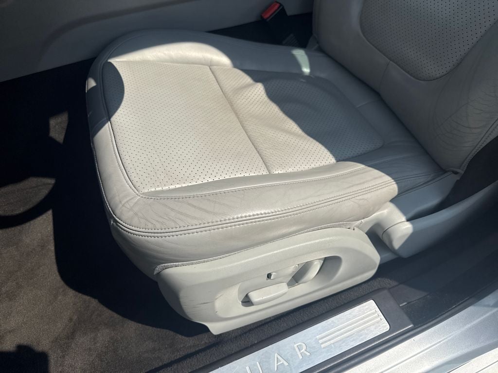 2010 Jaguar XF Premium