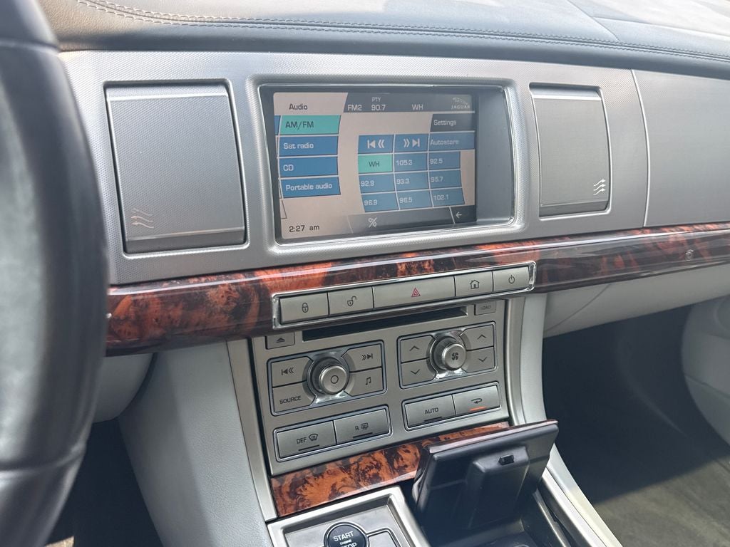 2010 Jaguar XF Premium
