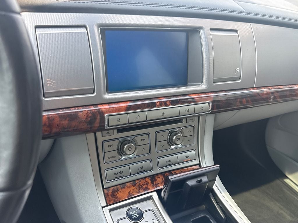 2010 Jaguar XF Premium