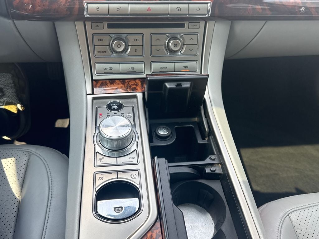 2010 Jaguar XF Premium