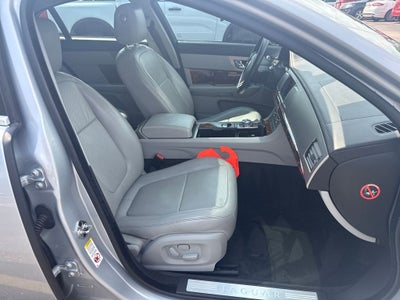 2010 Jaguar XF Premium