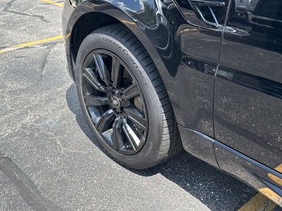 2021 Land Rover Range Rover Sport HSE Silver Edition