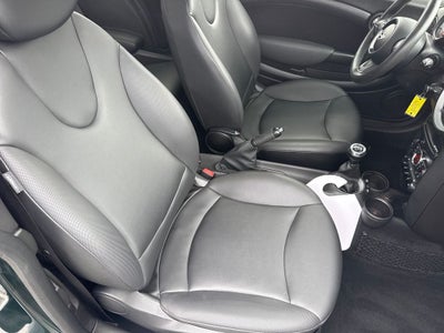 2013 MINI Cooper Base Near Milwaukee WI