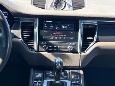 2018 Porsche Macan Base AWD Near Milwaukee WI