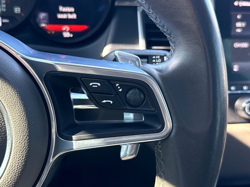 2018 Porsche Macan Base AWD Near Milwaukee WI