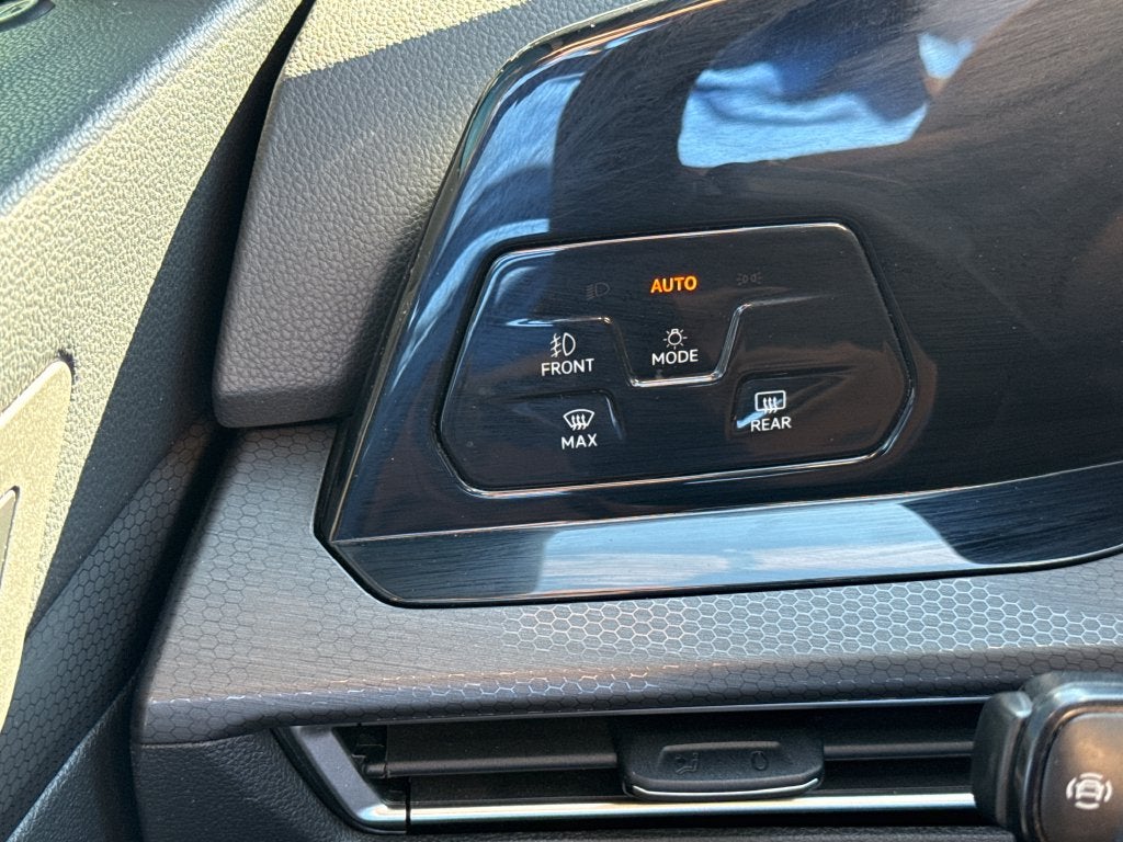 2023 Volkswagen Golf GTI 2.0T SE