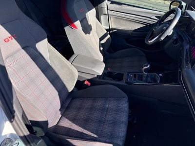 2023 Volkswagen Golf GTI 2.0T SE