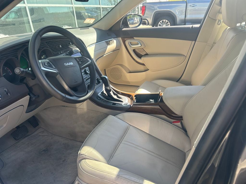 2011 Saab 9-5 Turbo4 Near Milwaukee WI