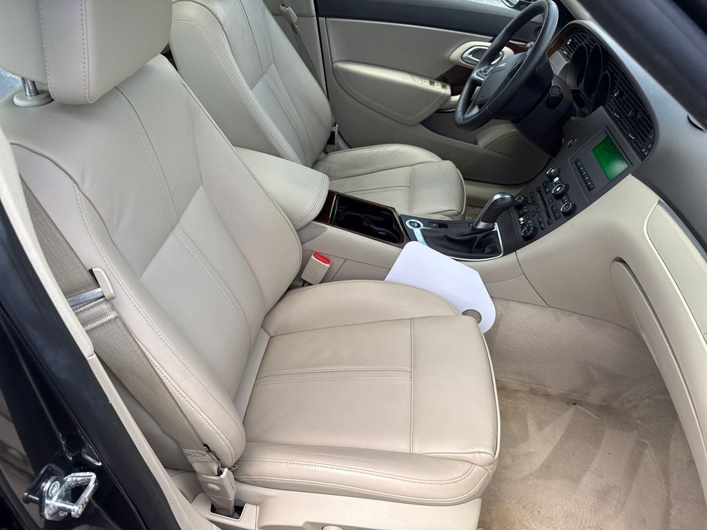 2011 Saab 9-5 Turbo4 Near Milwaukee WI