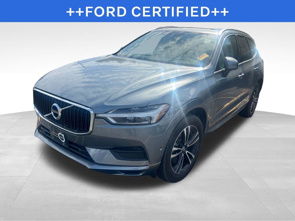 2019 Volvo XC60 T6 Momentum Blue Certified AWD Near Milwaukee WI