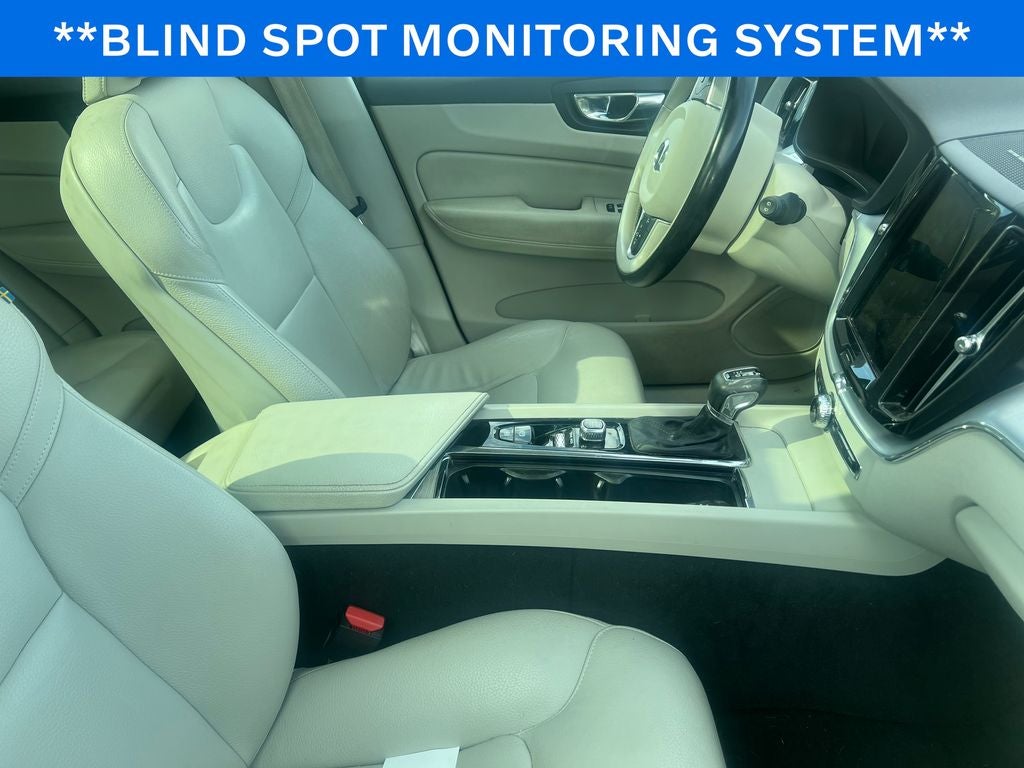 2019 Volvo XC60 T6 Momentum Blue Certified AWD Near Milwaukee WI