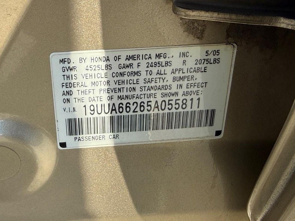 2005 Acura TL Base Navigation Near Milwaukee WI