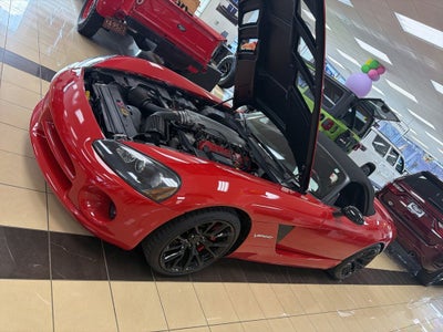 2004 Dodge Viper SRT10