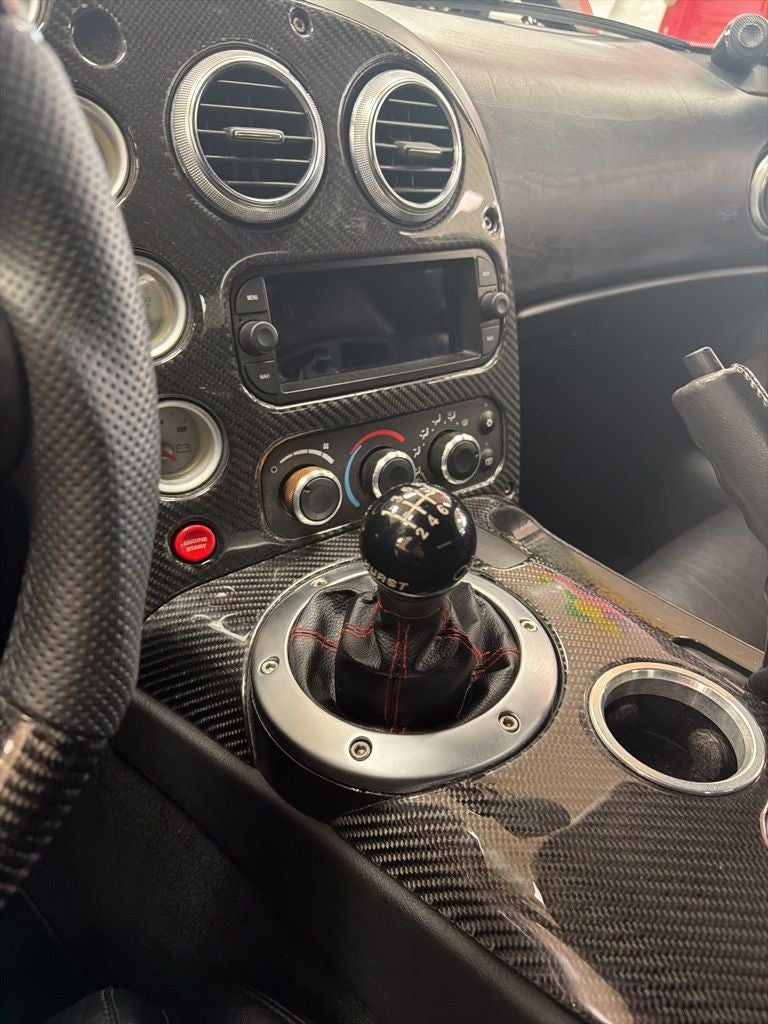 2004 Dodge Viper SRT10