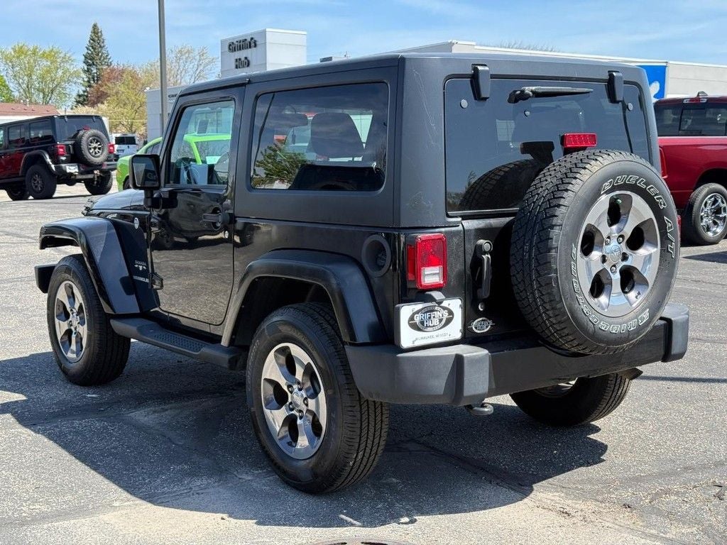 2016 Jeep Wrangler Sahara