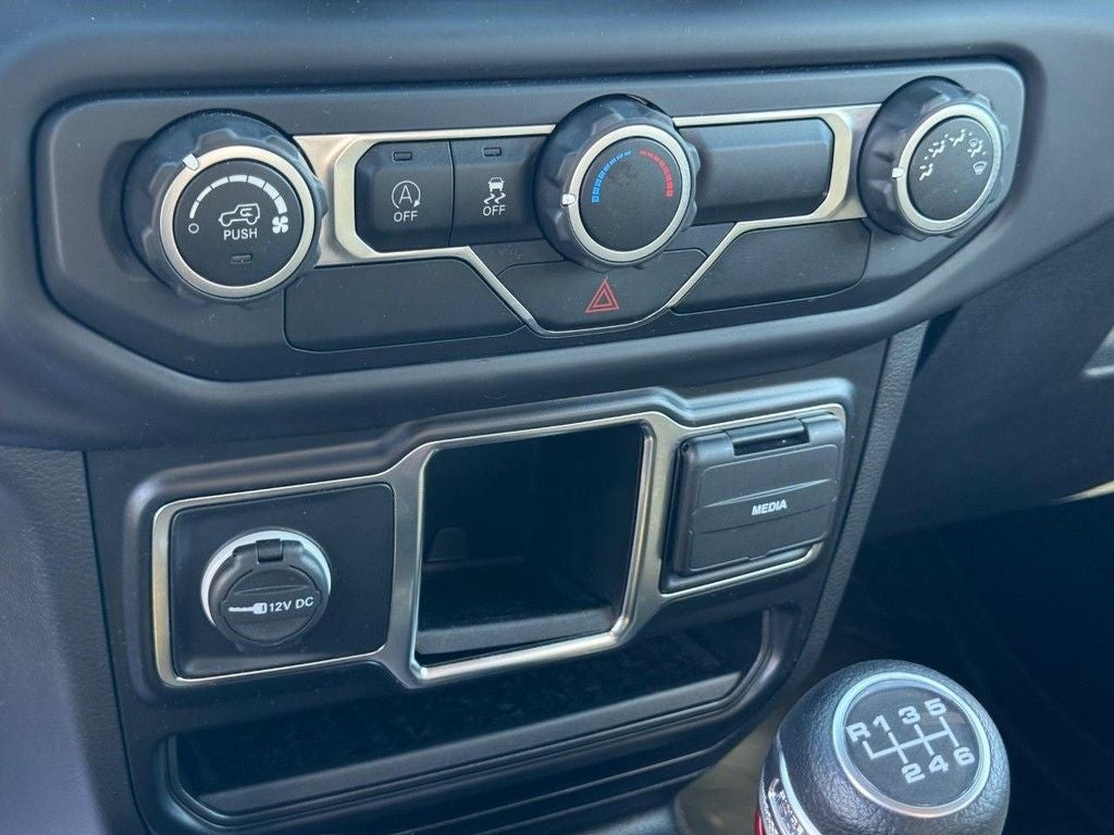 2021 Jeep Wrangler Sport