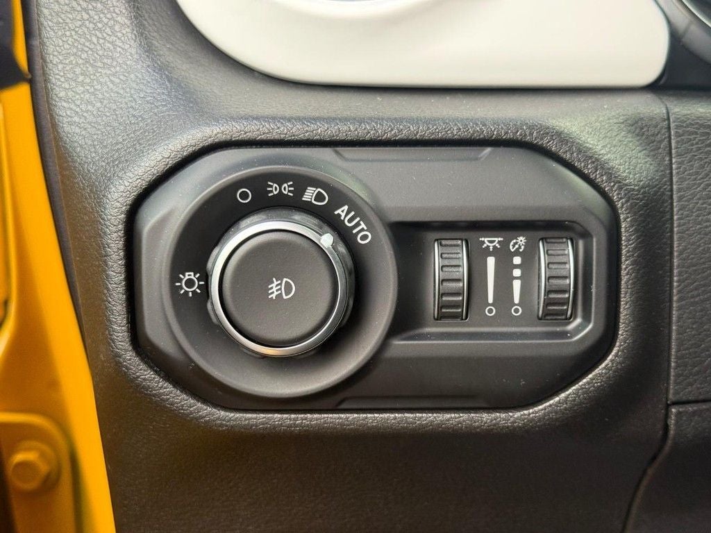 2021 Jeep Wrangler Islander