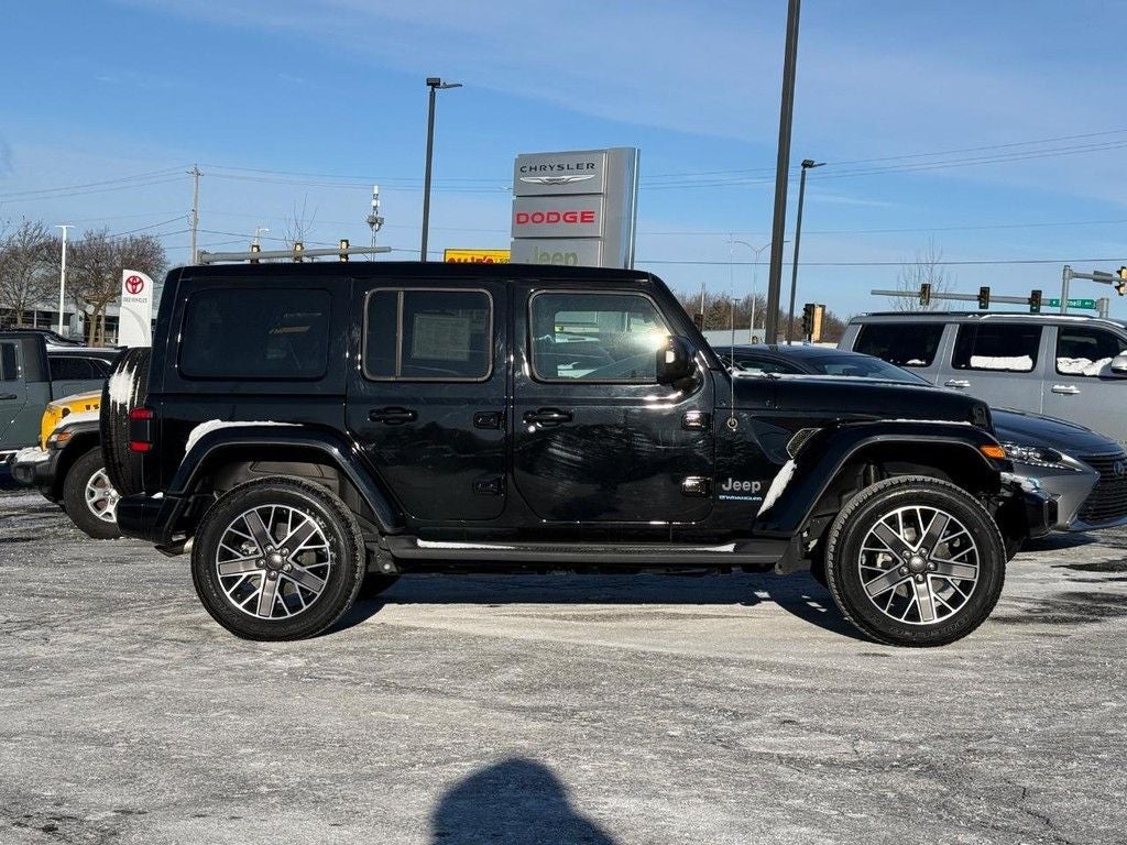 2023 Jeep Wrangler Sahara 4xe