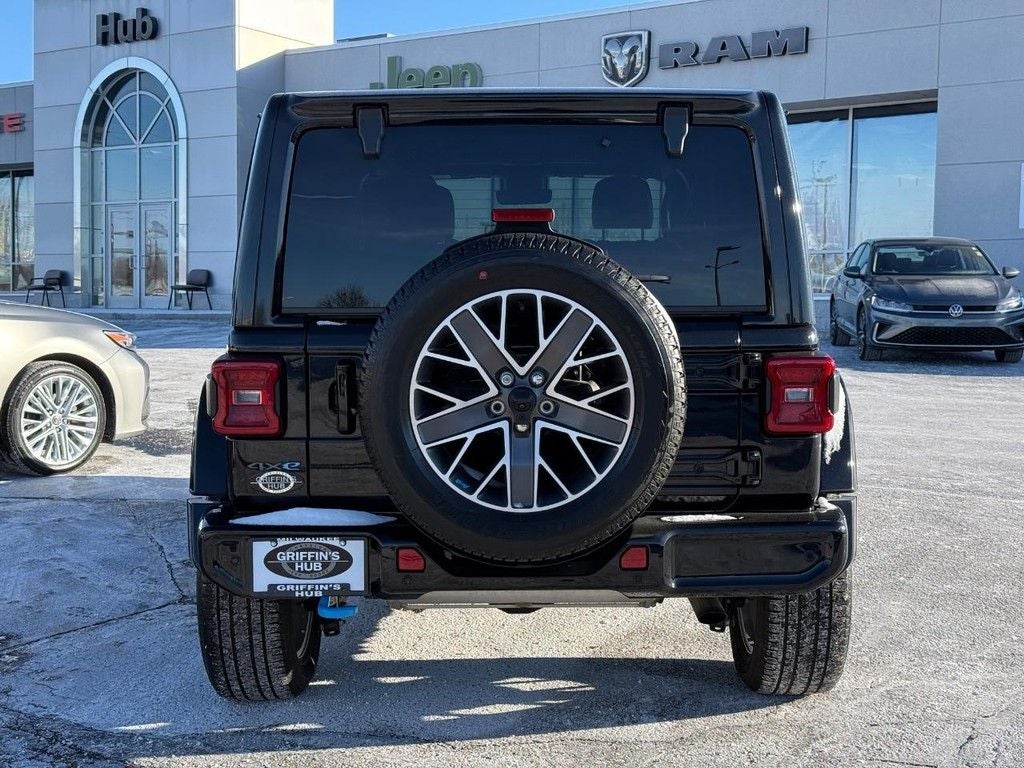 2023 Jeep Wrangler Sahara 4xe
