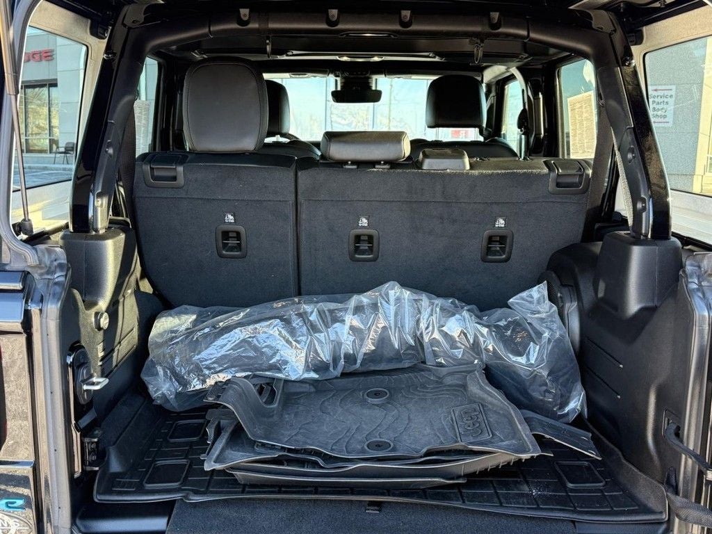 2023 Jeep Wrangler Sahara 4xe