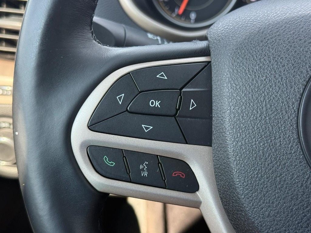 2017 Jeep Cherokee Sport