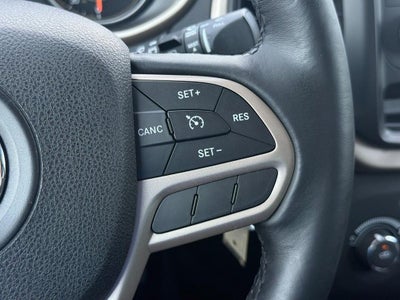 2017 Jeep Cherokee Sport